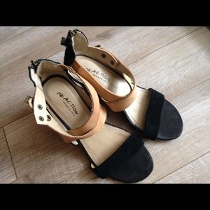 Kenneth Cole reaction wedge sandals